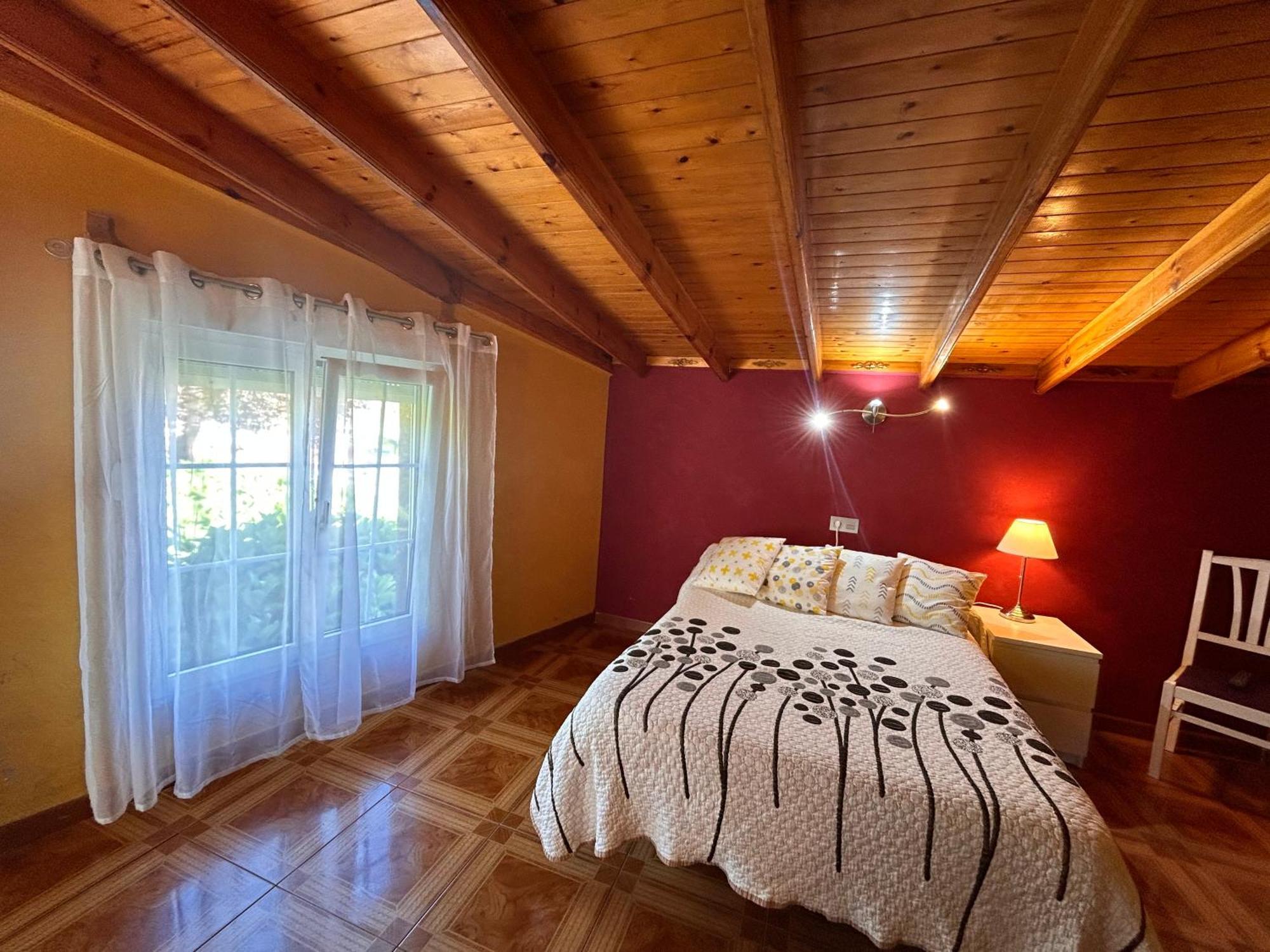 Hostal El Carro ลาเรโด ภายนอก รูปภาพ
