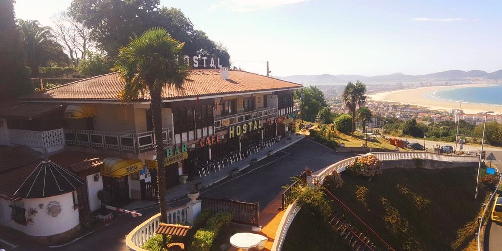 Hostal El Carro ลาเรโด ภายนอก รูปภาพ
